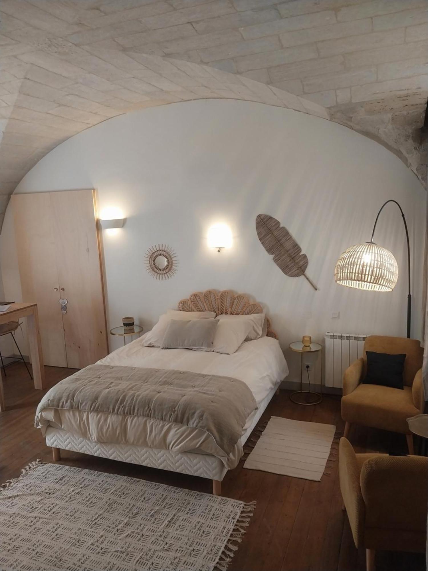 Studio Au Centre Historique D'Uzès Екстериор снимка